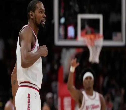 专注串联屡送妙传，杜兰特16中7&三分6中2得到19分5板9助1帽