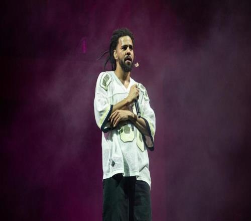 从格莱美到体育圈，唱跳Rap篮球真在CBA凑齐了