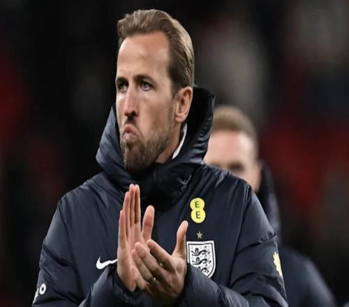 图片报：凯恩在英格兰队的训练中感到脚部不适，因此中途退出