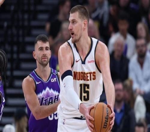 NBA约基奇场均三双，穆雷赛季第三次投进半场三分