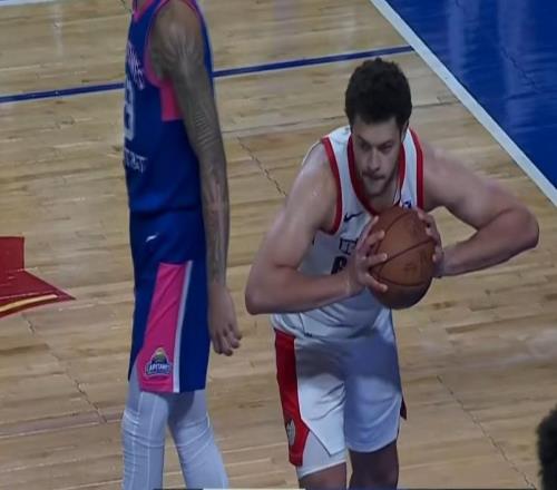 黑7！季后赛带飞杨瀚森！NBA处罚开拓者...