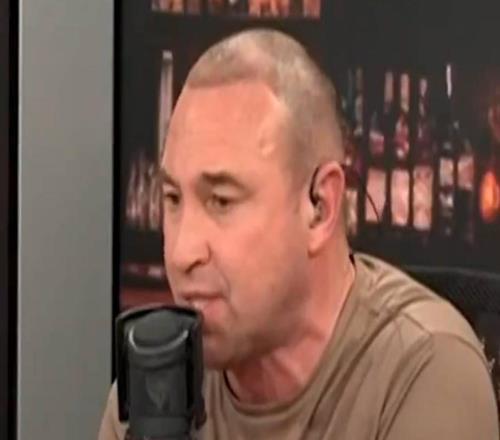 评论员：英超历史前三主帅是弗格森、瓜帅和穆帅，温格不在其中