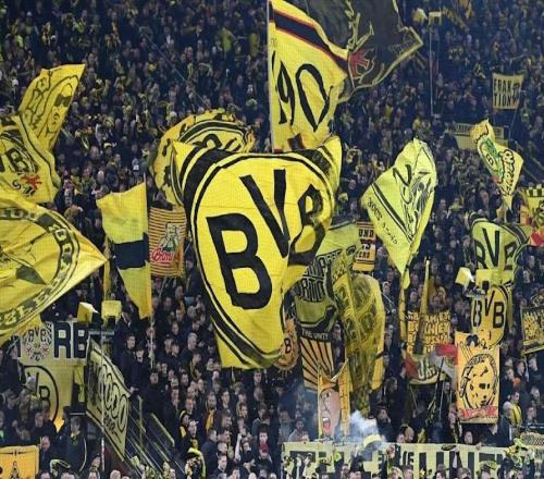 体图：欧足联将实施新的安全准则，多特南看台站席需进行改造