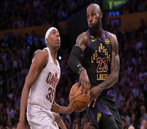 41岁的湖人詹姆斯谈伤病情况：每次醒来会怀疑能否发挥出最佳水平