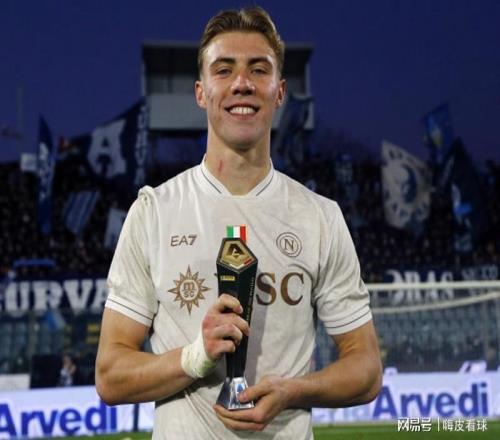 机会来了！曼联提前关注欧洲豪门核心，昔日青训队长勇闯世界杯