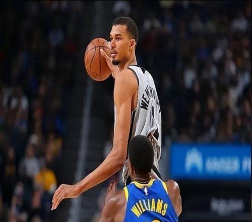 NBA马刺客场127113大胜勇士文班亚马22投16中狂砍41分18篮板3助