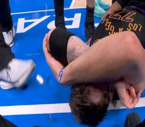 东契奇突然退赛！湖人这下真的麻烦了