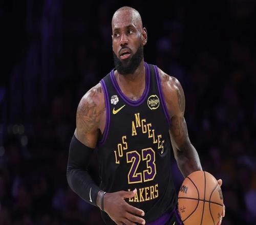 詹姆斯谈退役：如果心态还在一切都水到渠成布朗尼让我更有动力