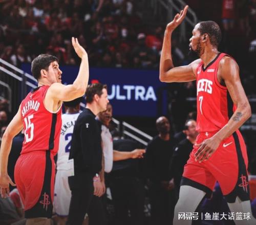 火箭两点进步明显，杜兰特把话挑明！乌度卡早看清一事，阿门该夸