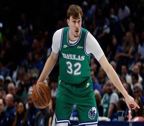 加冕历史最年轻50分先生，弗拉格30中19狂砍生涯新高51分