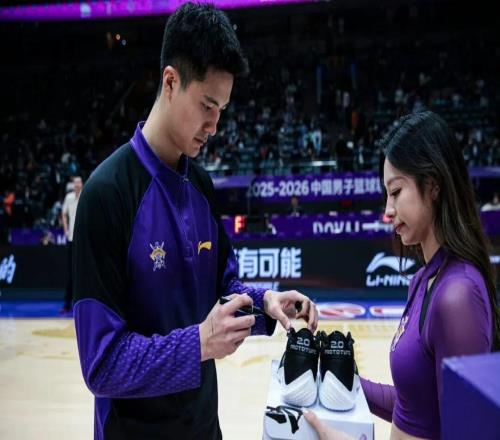 中场狂欢不打烊北控男篮福利大派送