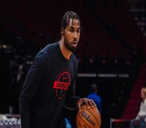 砍18+5后离场,火箭队高射手受伤伊森抓住机会上位主力替补切换