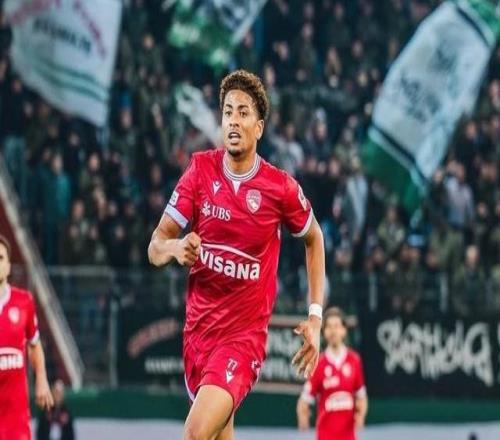 甩开中国资本领先15分！这支瑞士小镇球队正上演“莱斯特城奇迹”