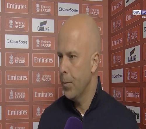 斯洛特：若球队表现更好球迷不会提前离场关键在于作出回应