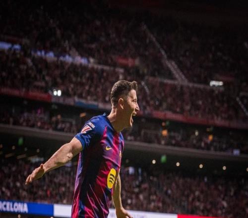 只用了109场,莱万在弗里克治下已打入100粒联赛进球