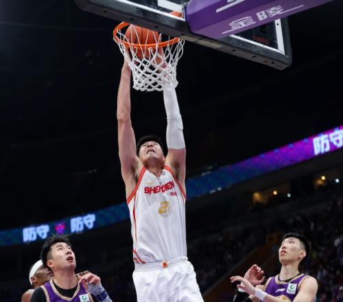 7中6送绝杀助攻，给昔日小老弟上了一课，球迷：快退役了还这么猛