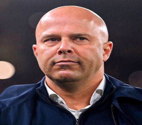 利物浦跟队：曼城球迷对斯洛特高喊“你明早就被炒鱿鱼”