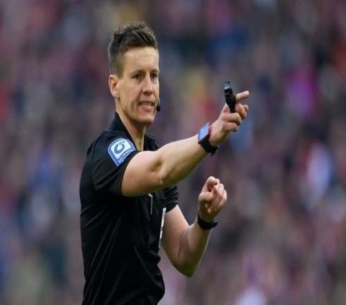 官方：德国裁判希伯特将执法欧冠14决赛阿森纳客战葡体