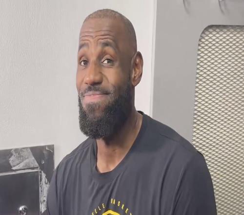 詹姆斯：东契奇受伤的消息当头一棒，击中我心脏、胸口和大脑