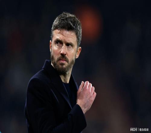 曼联迎来关键伤病利好！卡里克迎回边路王牌，冲刺欧冠再添强援