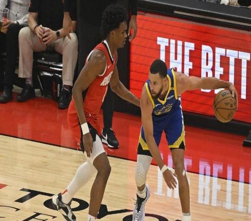 输火箭采访！阿门征服科尔，库里回应状态与最后不叫暂停原因！