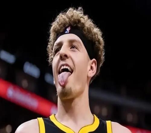 勇士116117惜败火箭球员评价：库里满分，7人及格，3人低迷