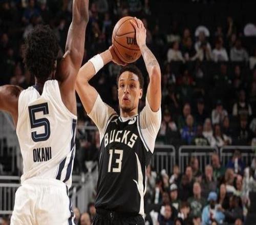 罗林斯24分吕佩尔33+10+10雄鹿主场送灰熊4连败