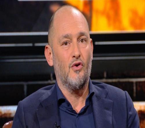 迪马：巴萨想要巴斯托尼，但他们签高价值球员一直都有困难