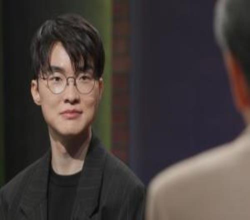 Faker：我已准备好接受马斯克AI的LOL挑战，人类的直觉AI无法追赶