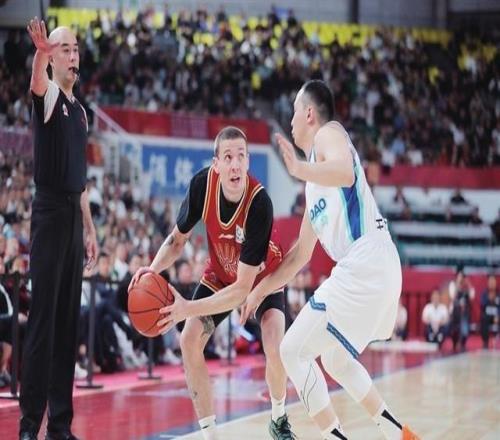 97比100不敌青岛队，山西男篮主场憾负