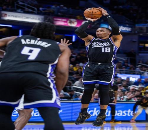 威少死磕拿下NBA助攻榜历史第五但他超过詹姆斯几乎没戏了