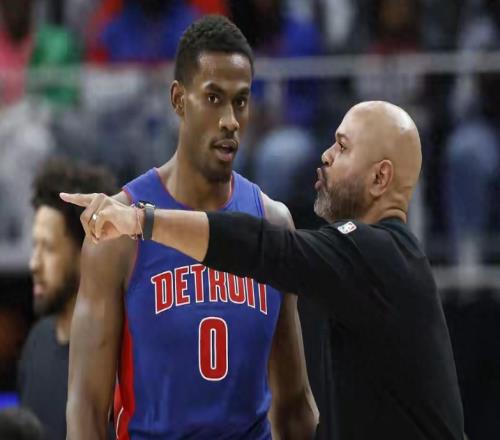 骑士机智！活塞107123不敌魔术，詹金斯18+7助攻，杜伦18+8篮板