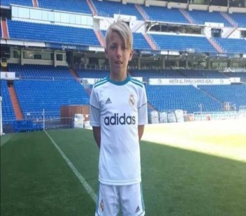 拜仁18岁神童自爆“儿皇梦”惹众怒！马特乌斯力挺：我也想去皇马