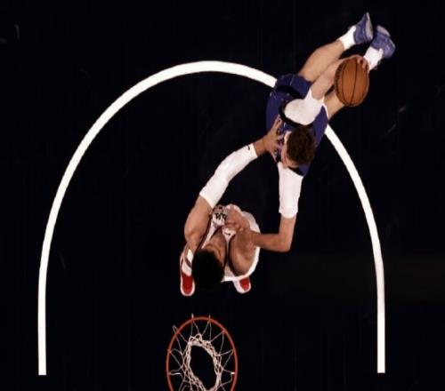 力压乔丹!51+45+25!NBA又一史诗级新秀