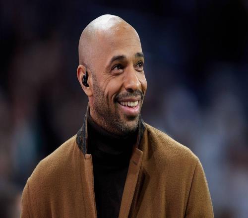 亨利挂靴11年后,周薪9.5万英镑让现役球员脸红