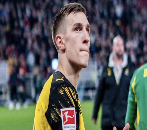 多特名宿:施洛特贝克喜欢为多特踢球不是装的,他有光明未来