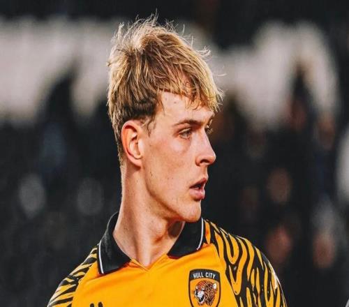 官宣！他续约了！