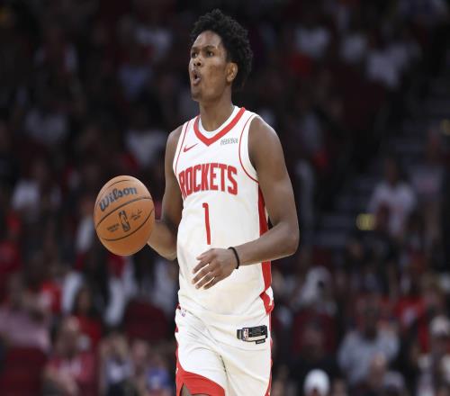 火箭240开局被血洗，阿门末节12分上演窒息逆转