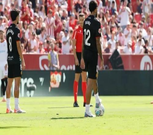 马卡：西法院判球员此前15秒静默不属非法罢工，西甲还将上诉