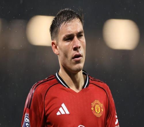 曼联标价4000万欧甩卖水货铁腰，4大豪强哄抢，尤文图斯最想签他