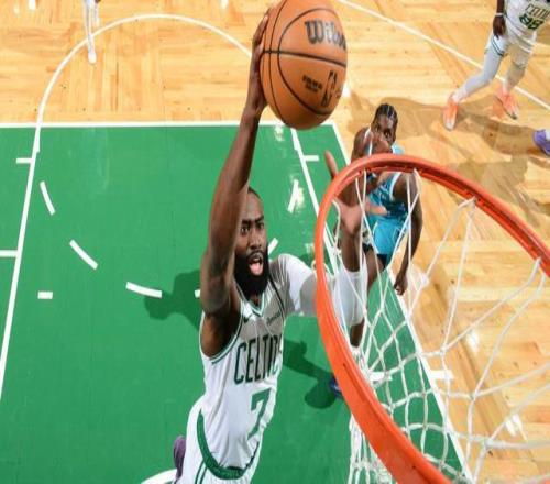 双探花合砍58分鲍尔36+5+6绿军力克黄蜂