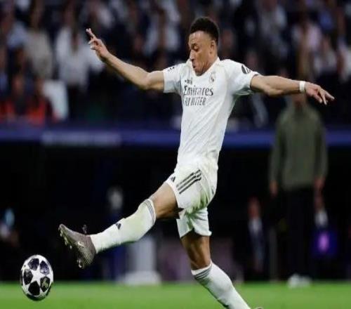 14年魔咒终结！拜仁21皇马，诺伊尔9神扑，凯恩贴地斩封神