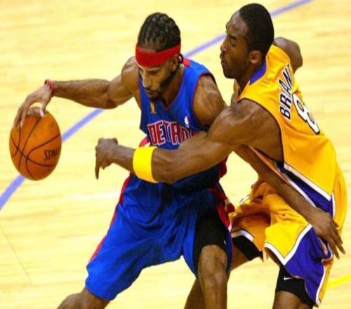 还记得他吗三进全明星,总决赛累垮科比,被称为中投教科书!