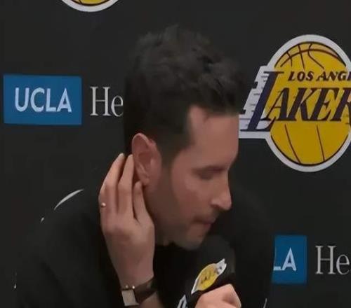 三连惨败!内讧+弃用!雷迪克点名!湖人怎么办