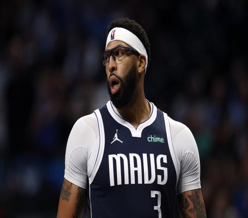 浓眉以为换东契奇是恶作剧还幻想过和东契奇共度荣光_NBA直播