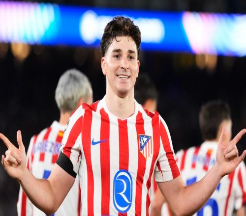 欧冠晋级形势一夜大变：巴萨主场失利，巴黎圣日耳曼击倒利物浦