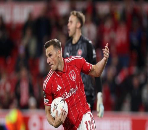 伍德躺了6个月突然归队，森林队欧战前夜慌了