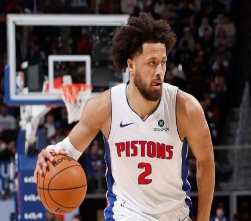 状元秀复出！首秀就拿两双，活塞继续冲冠！