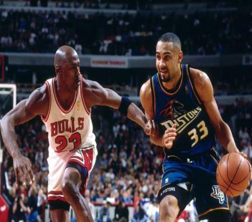 NBA人物志陨落的篮球天才,曾是最接近“神”的男人