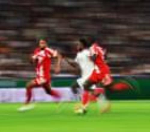 诺伊尔40岁狂扑9次,皇马2.8亿锋线集体栽了